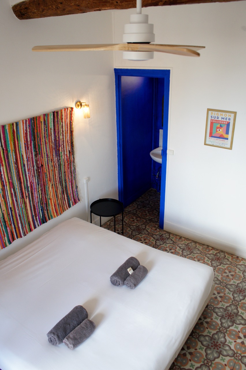 Chambre Standard Vue Mer - WC communs image 1